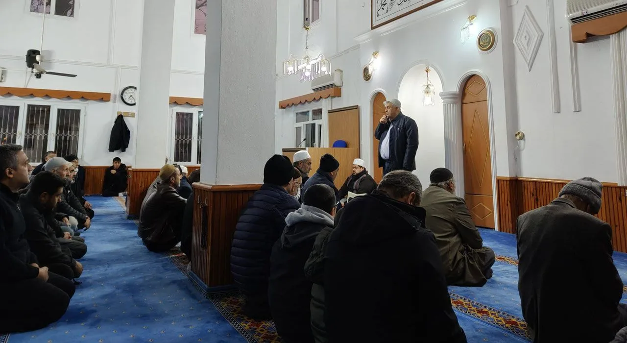 Osmaniye’de Gül Camii’nde Sabah Namazı Buluşması