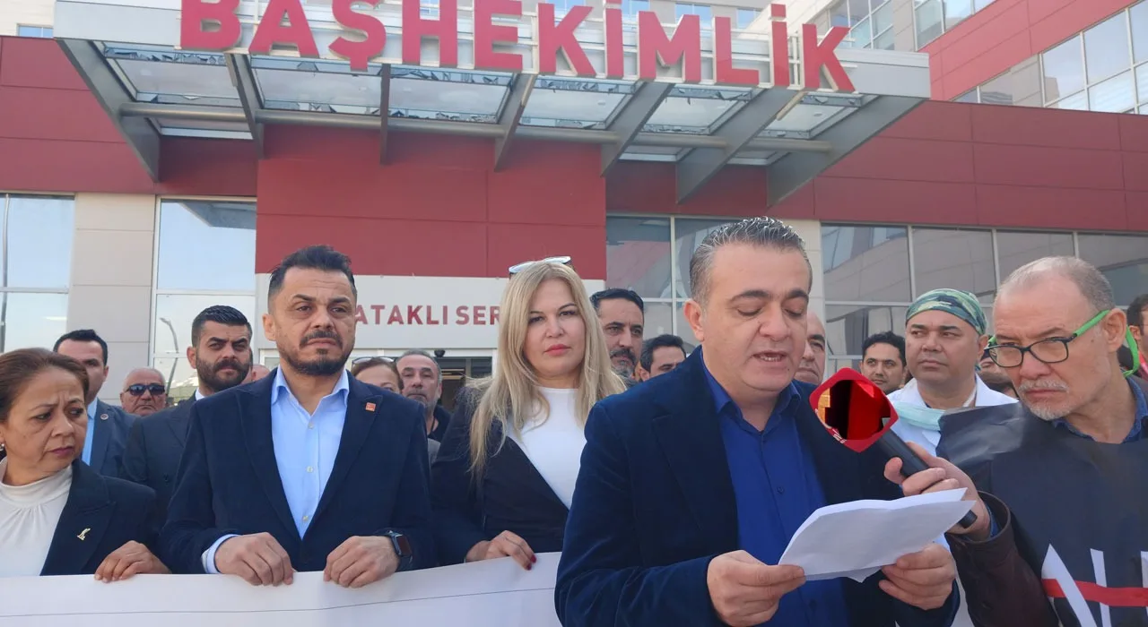 Sağlık Çalışanları Sorunlarını Duyurmak İçin Eyleme Geçti