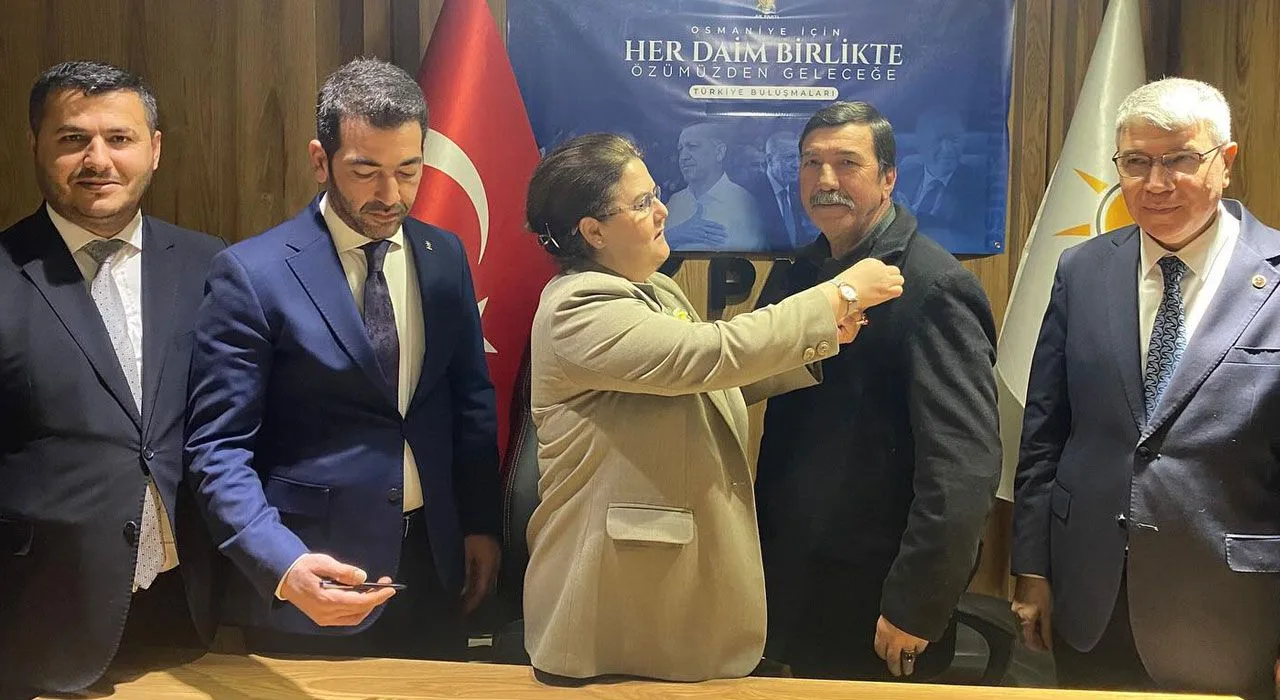 Derya Yanık: Hasanbeyli Belediye Meclisi'Nden İki Üye Ak Parti'Ye Katıldı