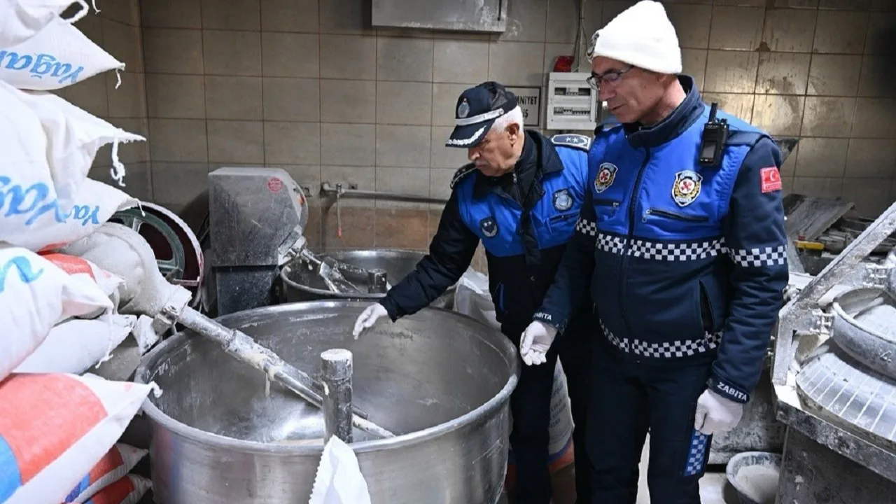 Kadirli’de Ramazan Öncesi Fırın Ve Market Denetimi