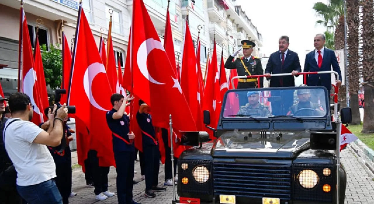 Cumhuriyet’in 102. Yılı Osmaniye’de Gururla Kutlandı Cumhuriyet’in 102. Yılı Osmaniye’de Gururla Kutlandı