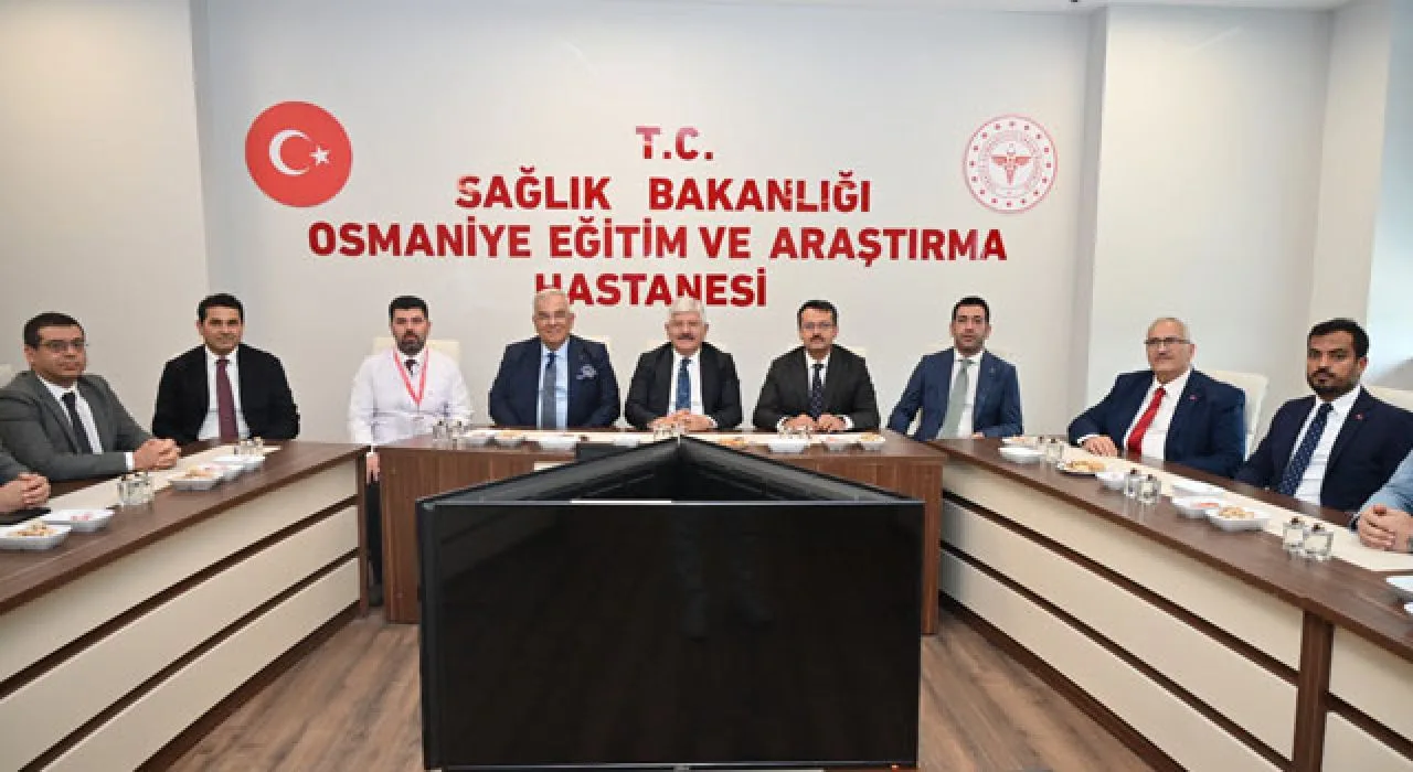 Osmaniye Eğitim Hastanesine Sbü’den Ziyaret Osmaniye Eğitim Hastanesine Sbü’den Ziyaret