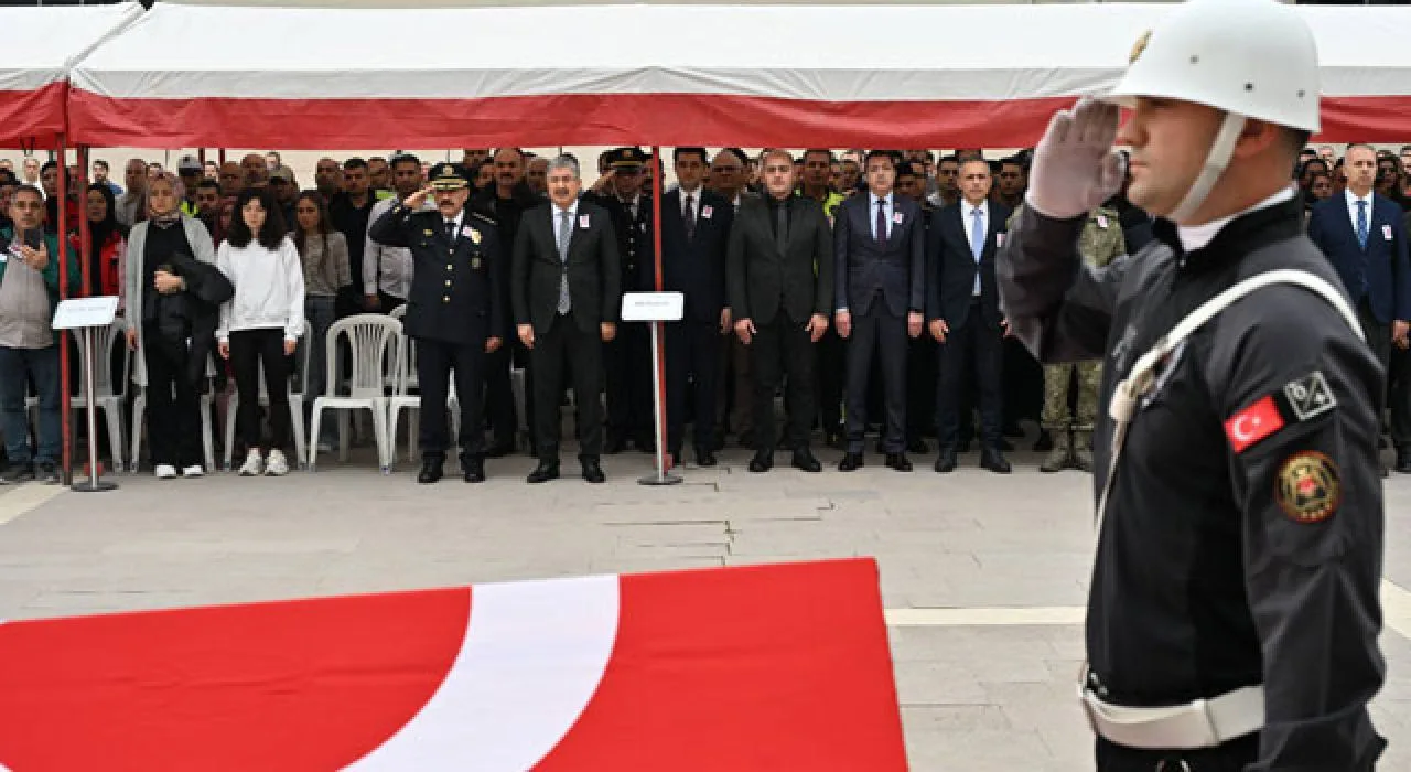 Osmaniye’de Şehit Polis Faruk Şahin’e Veda Osmaniye’de Şehit Polis Faruk Şahin’e Veda