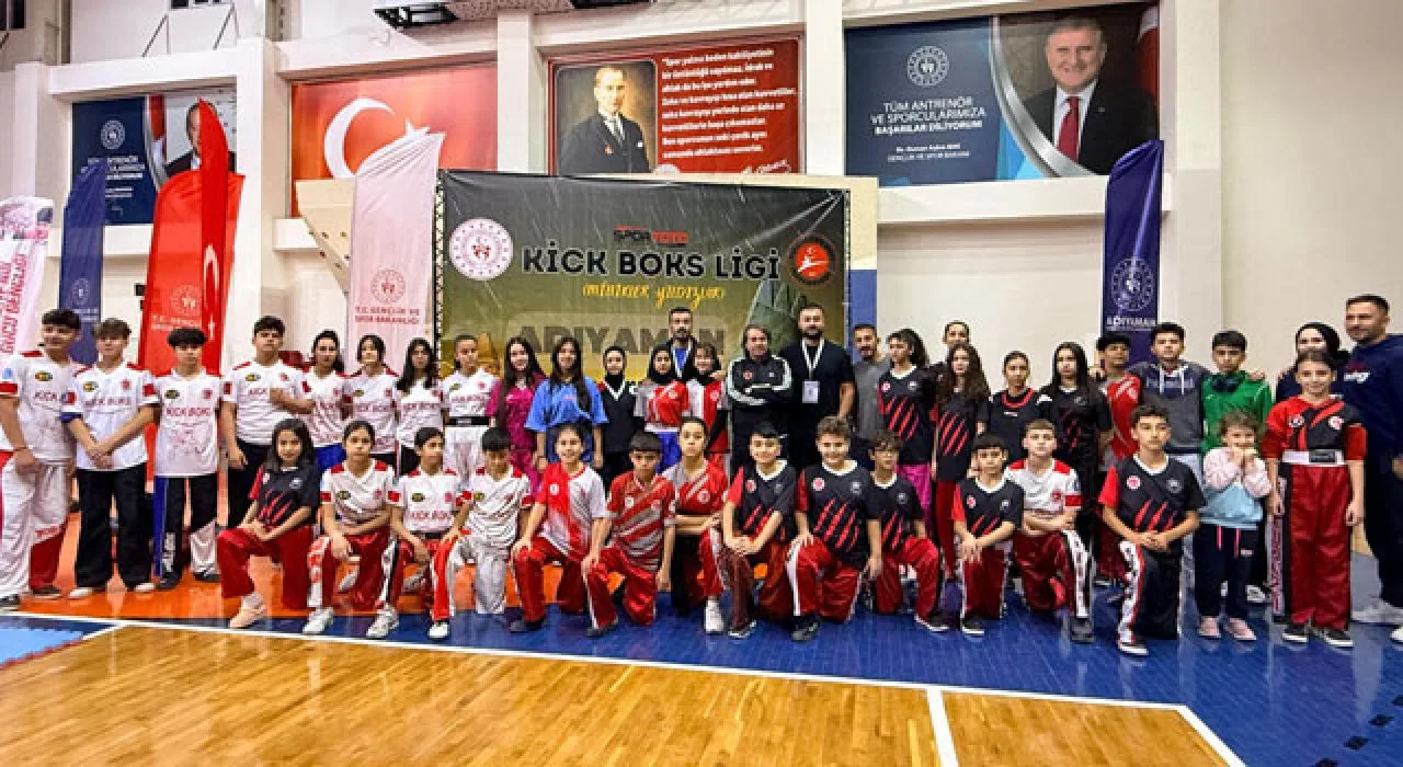 Osmaniye Kick Boks’ta 43 Madalyayla Dönüyor Osmaniye Kick Boks’ta 43 Madalyayla Dönüyor
