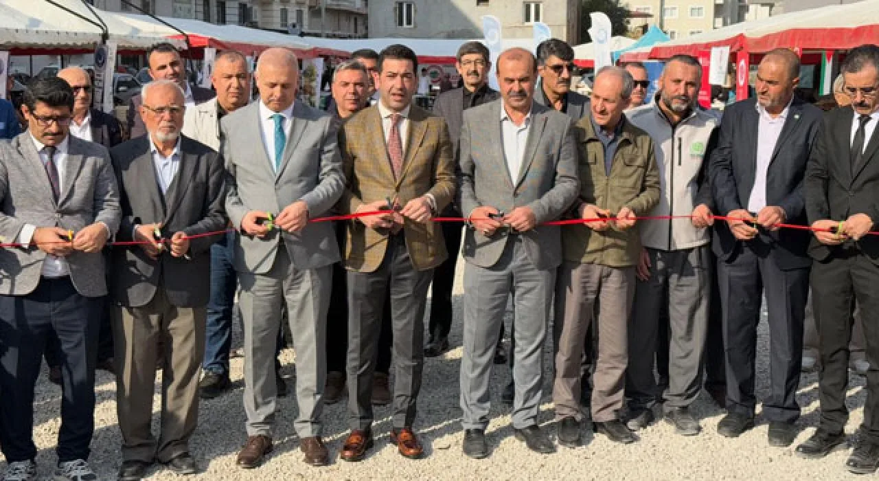 Ak Parti Osmaniye’den Mazlum Coğrafyalara Destek Ak Parti Osmaniye’den Mazlum Coğrafyalara Destek