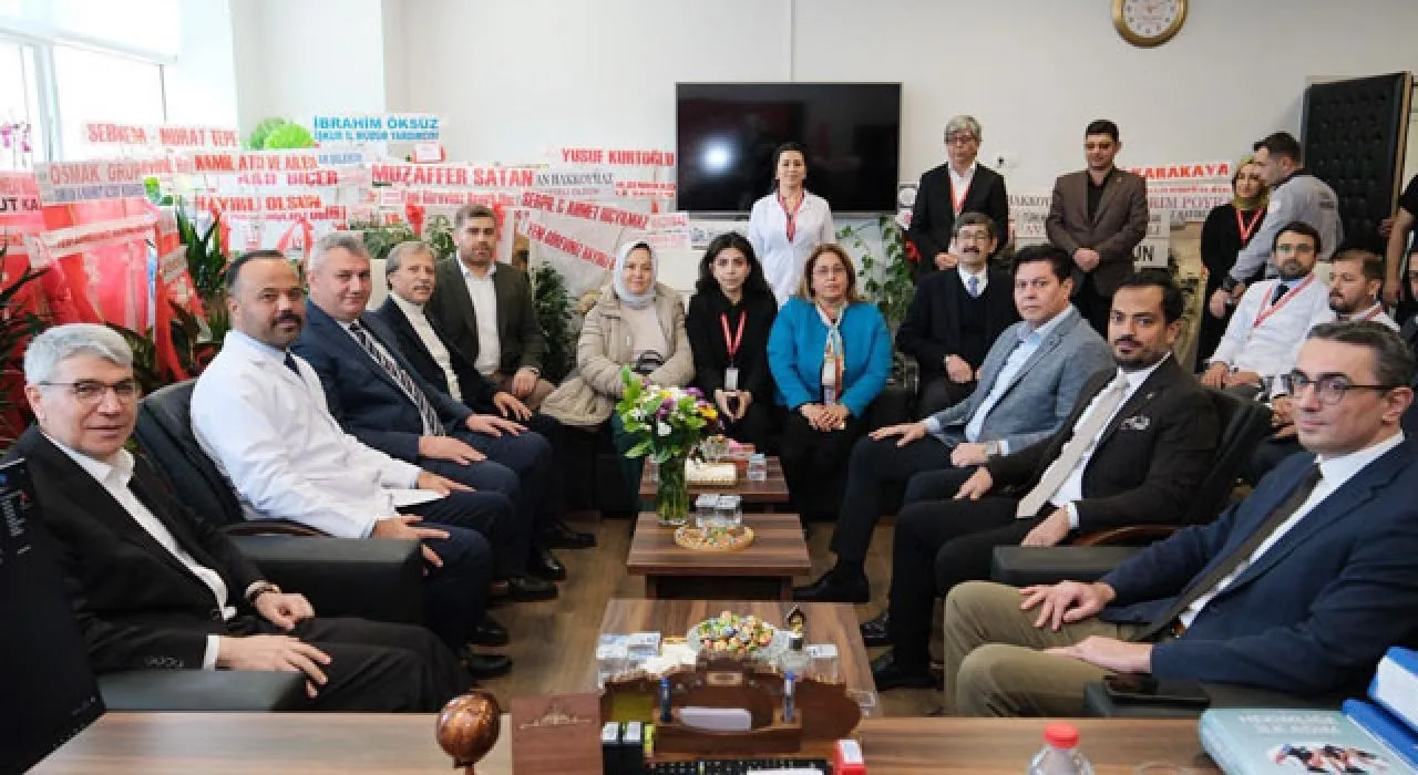 Milletvekili Seydi Gülsoy’dan Osmaniye Hastanesi’ne Ziyaret Milletvekili Seydi Gülsoy’dan Osmaniye Hastanesi’ne Ziyaret