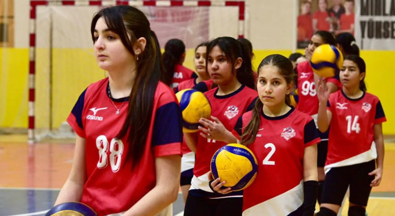 Osmaniye Gençlik Spor Sezona Hızlı Hazırlanıyor Osmaniye Gençlik Spor Sezona Hızlı Hazırlanıyor