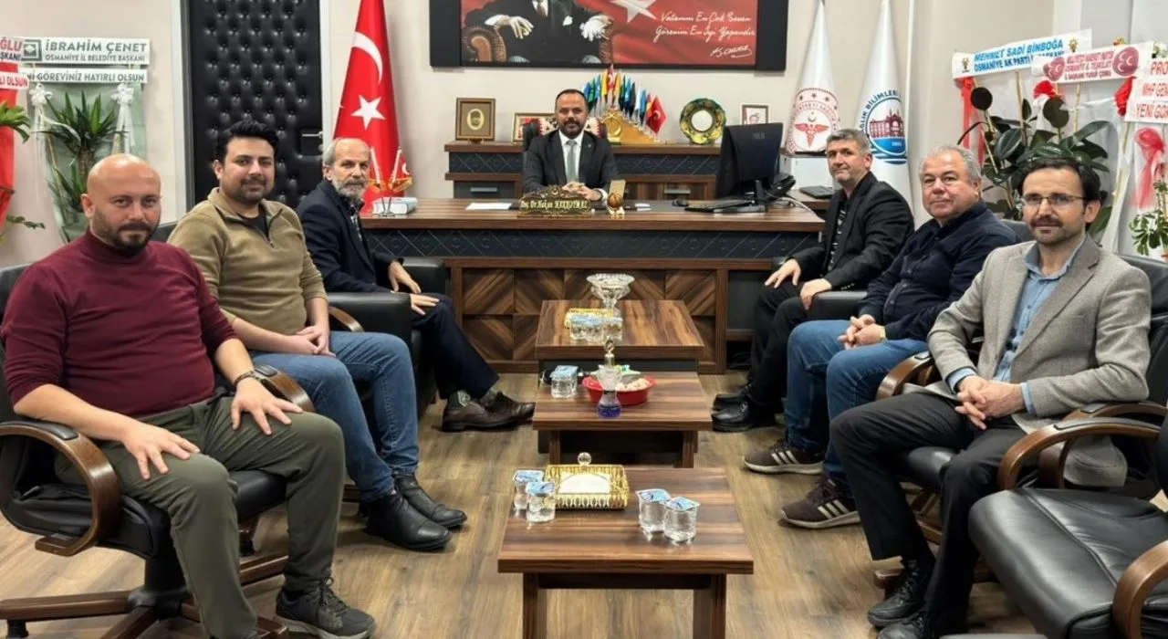 Cgc’den Başhekim Hakan Hakkoymaz’a Ziyaret Cgc’den Başhekim Hakan Hakkoymaz’a Ziyaret