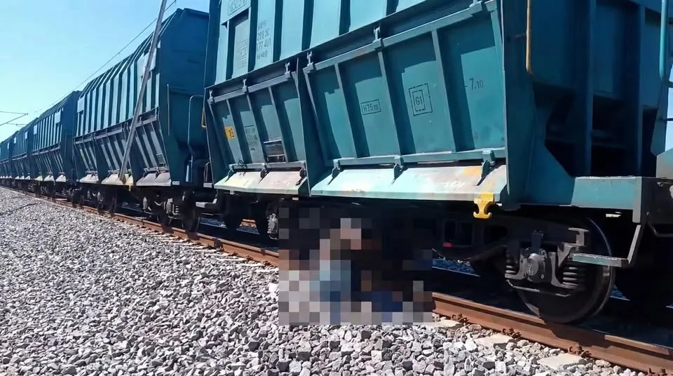 Osmaniye’de Tren Yolunda Feci Kaza Osmaniye’de Tren Yolunda Feci Kaza