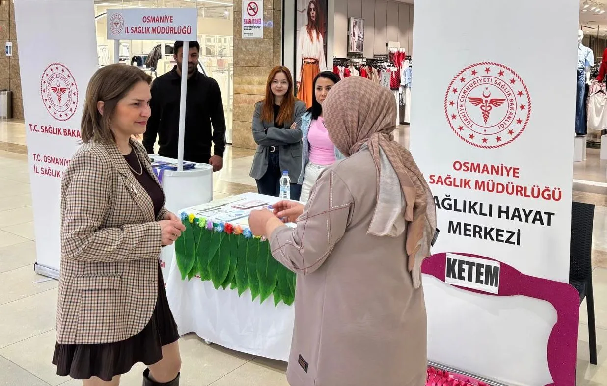 Osmaniye’de Kanser Haftası İçin Farkındalık Standı Osmaniye’de Kanser Haftası İçin Farkındalık Standı