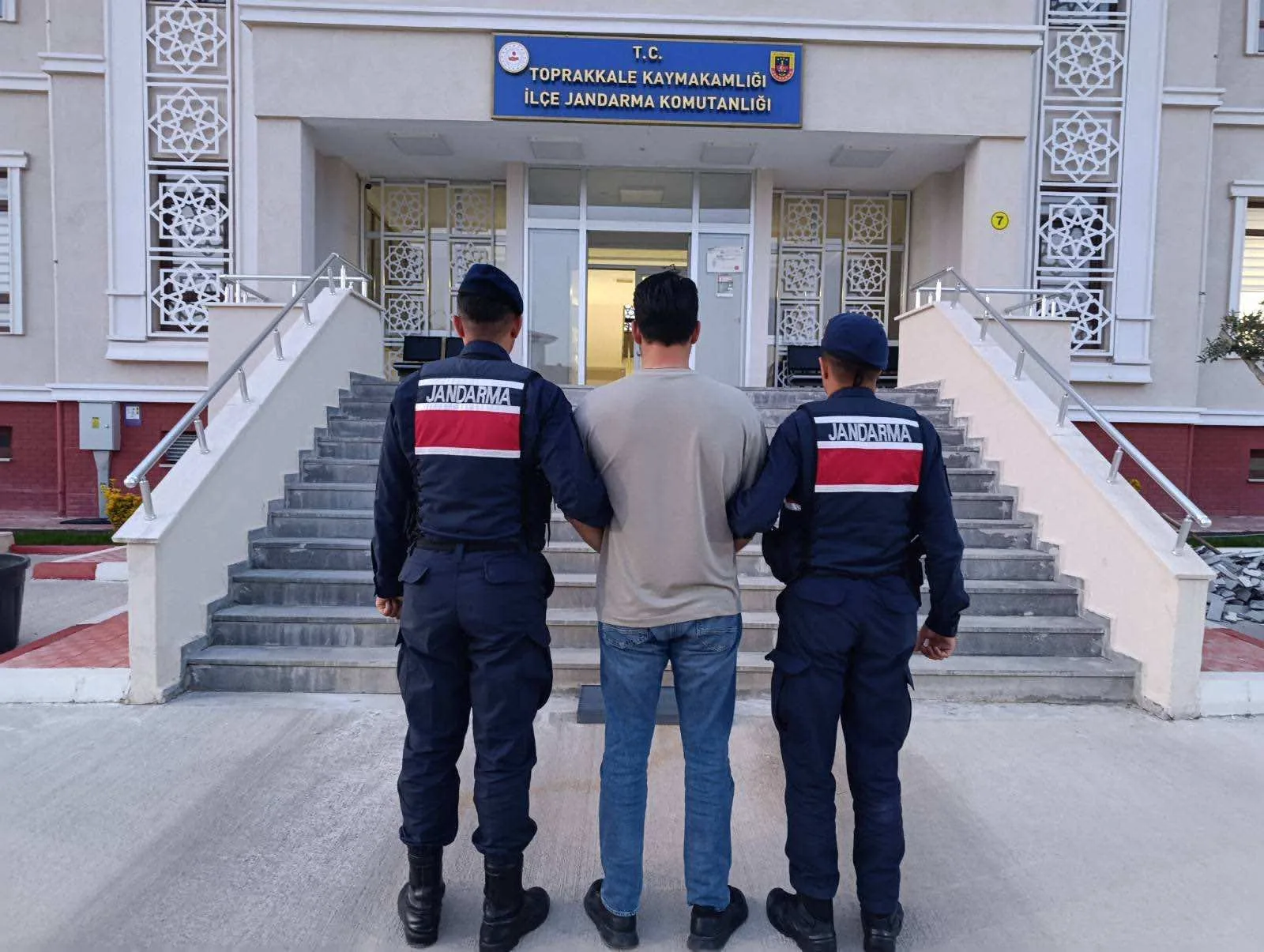 Osmaniye’de 122 Olay: 97 Şüpheli Yakalandı Osmaniye’de 122 Olay: 97 Şüpheli Yakalandı