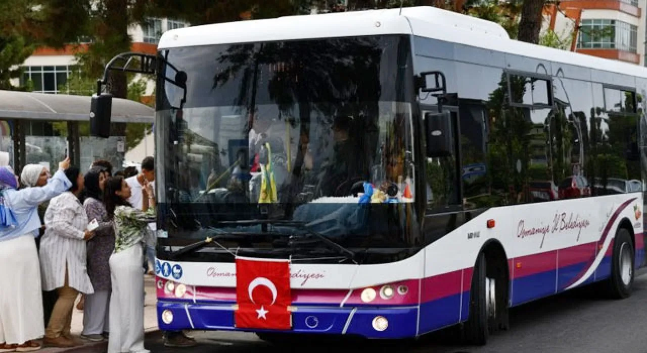 Osmaniye’de Ulaşıma 4 Yeni Otobüs Takviyesi Osmaniye’de Ulaşıma 4 Yeni Otobüs Takviyesi