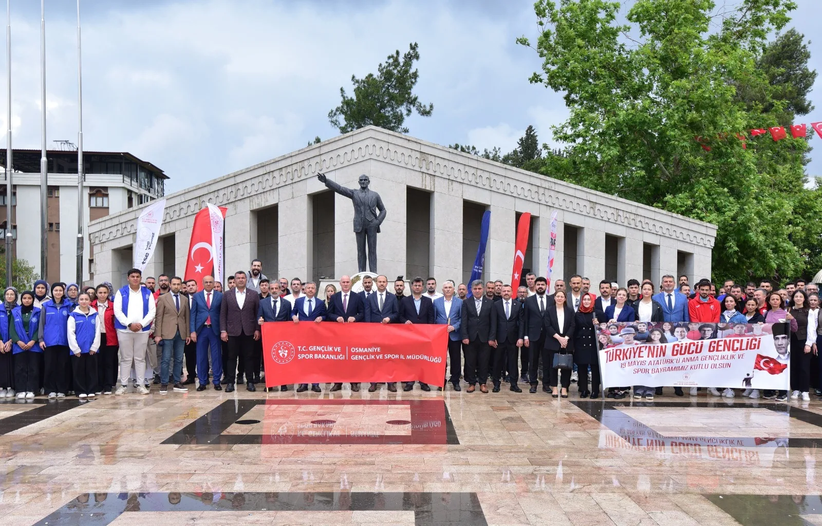 Osmaniye’de Gençlik Haftası Coşkusu Başladı Osmaniye’de Gençlik Haftası Coşkusu Başladı