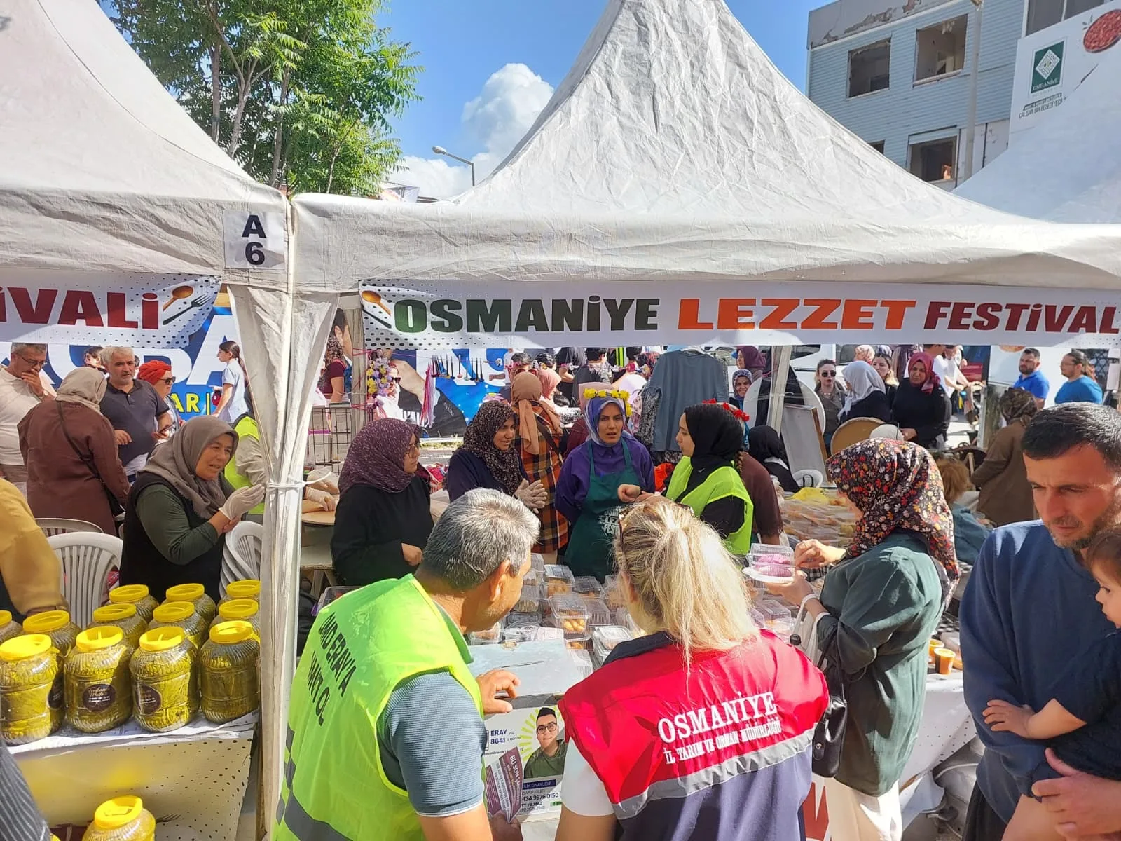 Osmaniye’de Festival Alanına Hijyen Kontrolü Osmaniye’de Festival Alanına Hijyen Kontrolü