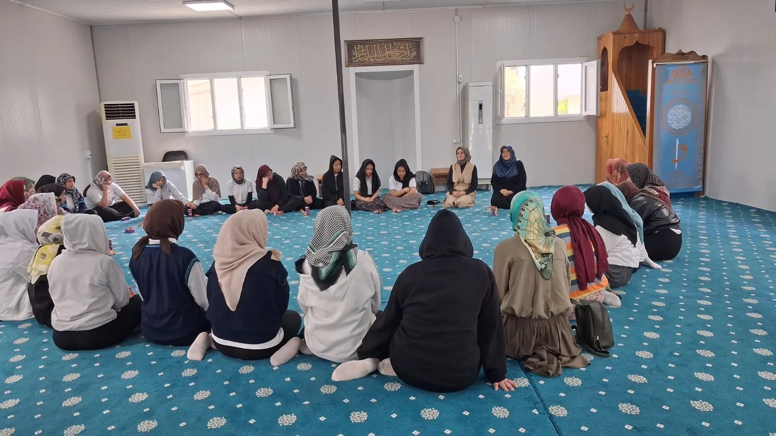 Osmaniye’de Dijital Dünya Ve Aile Semineri Osmaniye’de Dijital Dünya Ve Aile Semineri