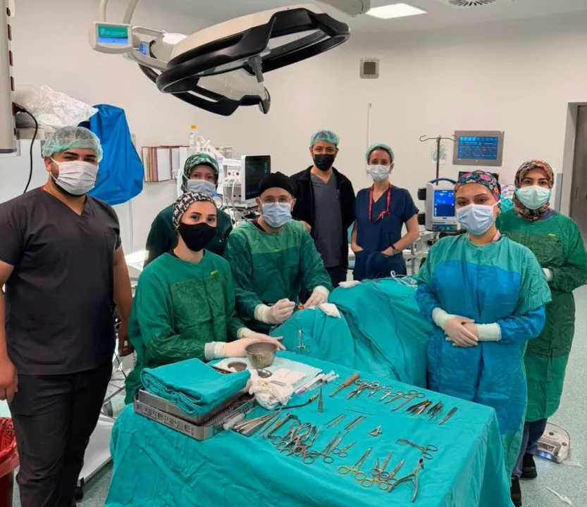 Osmaniye’de Koklear İmplant Ameliyatı Başarıyla Yapıldı Osmaniye’de Koklear İmplant Ameliyatı Başarıyla Yapıldı