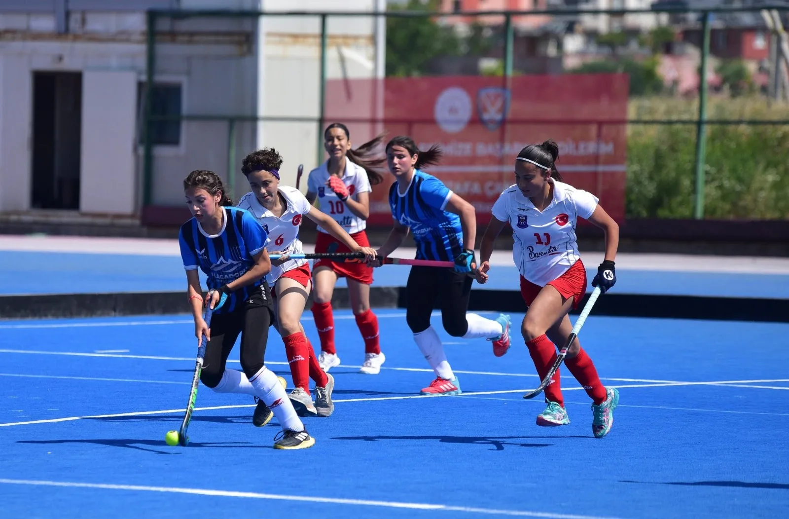 Osmaniye’de U16 Hokey Heyecanı Başladı Osmaniye’de U16 Hokey Heyecanı Başladı