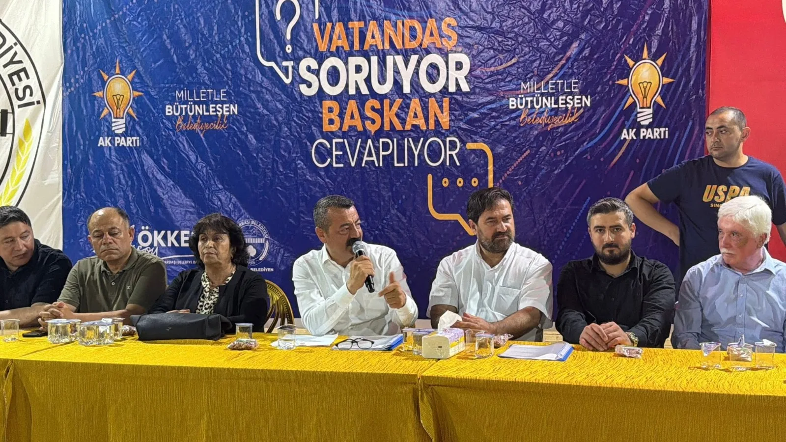 Yarbaşı Beldesi’nde Vatandaş Sordu, Başkan Aksoy Yanıtladı Yarbaşı Beldesi’nde Vatandaş Sordu, Başkan Aksoy Yanıtladı