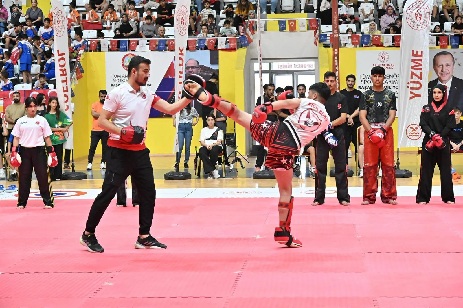 Osmaniye'De Gsb Spor Okulları Yeni Döneme Başladı Osmaniye'De Gsb Spor Okulları Yeni Döneme Başladı