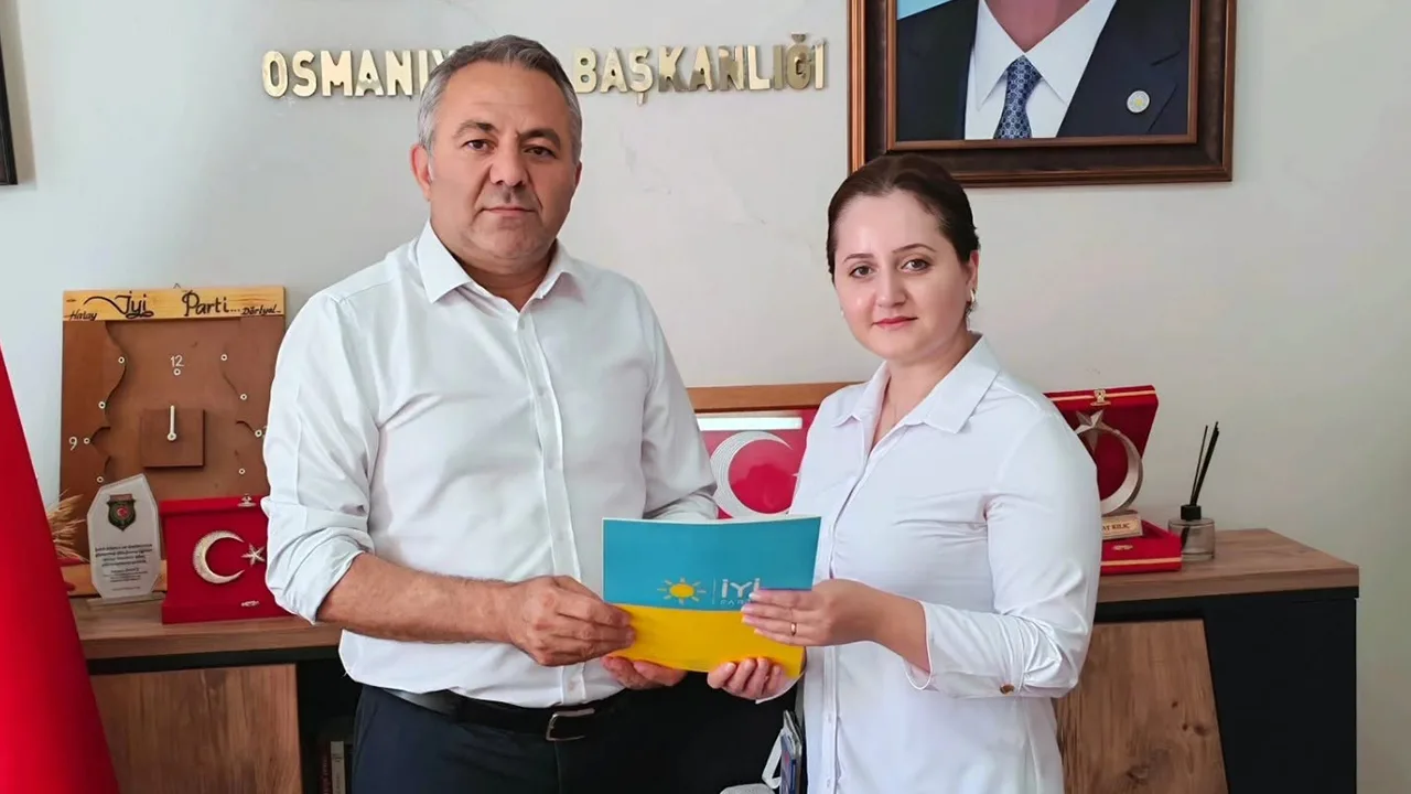 İyi̇ Parti Osmaniye Kadın Kolları'Na Derya Çiftçi Atandı İyi̇ Parti Osmaniye Kadın Kolları'Na Derya Çiftçi Atandı